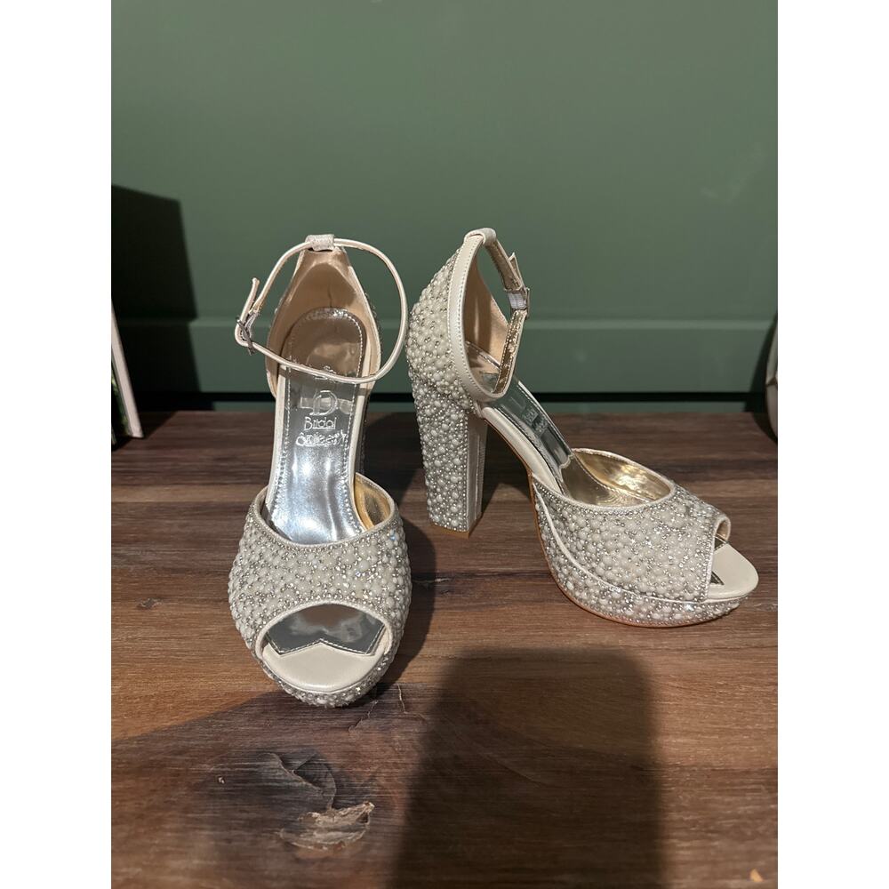 Faux Pearl & Rhinestone Ankle Strap Platform Chunky Heel Wedding Peep Toe Size 4